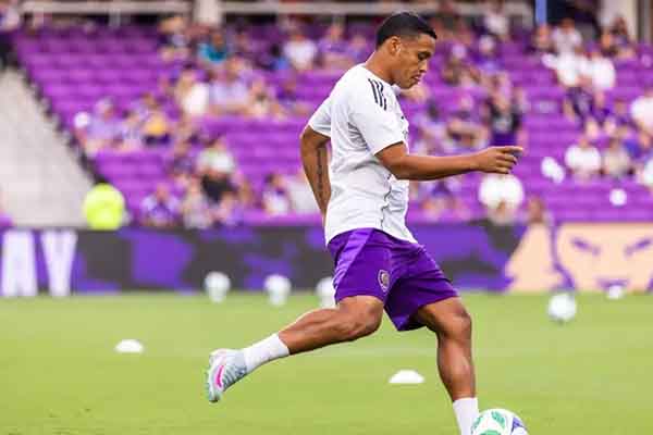 Luis Fernando Muriel, delantero colombiano que milita en la liga de fútbol de los Estados Unidos. Foto Twitter @OrlandoCitySC