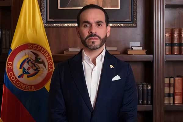 Abelardo De la Espriella, abogado y precandidato a la presidencia de Colombia. Foto tomada de X: @ABDELAESPRIELLA 