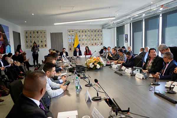 Mesa de concertación. Foto MinTrabajo 