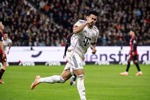 Luis Diaz, Jugador del Bayern Munich y Selección Colombia. Foto: FCBayern.com  Antetítulo: Consagración total en la élite del fútbol europeo