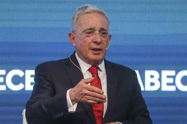 Álvaro Uribe Vélez, expresidente de Colombia y fundador del partido Centro Democrático. Foto EFE 