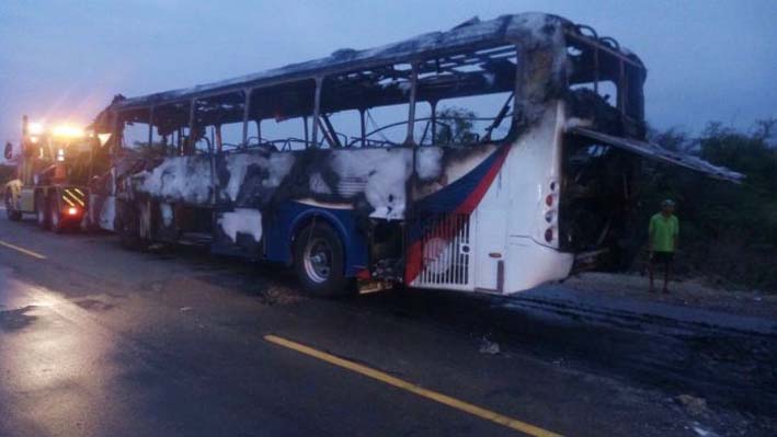 El bus estaba afiliado a la empresa Caribe Express.