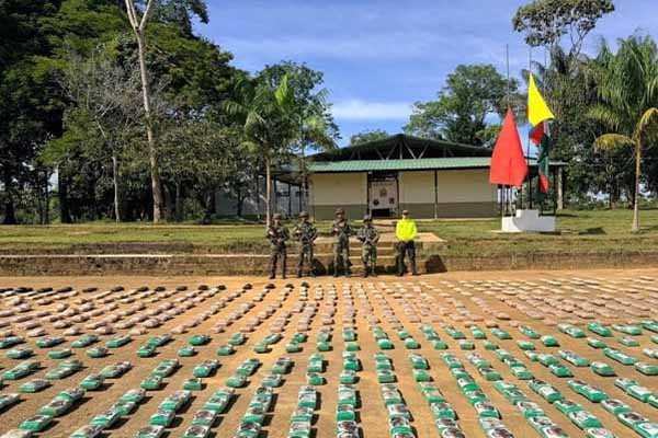 El cargamento fue dejado a disposición de la Fiscalía General de la Nación. Foto Ejército Nacional